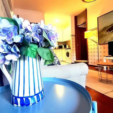 Ohh - Dom Manuel - Lounge *